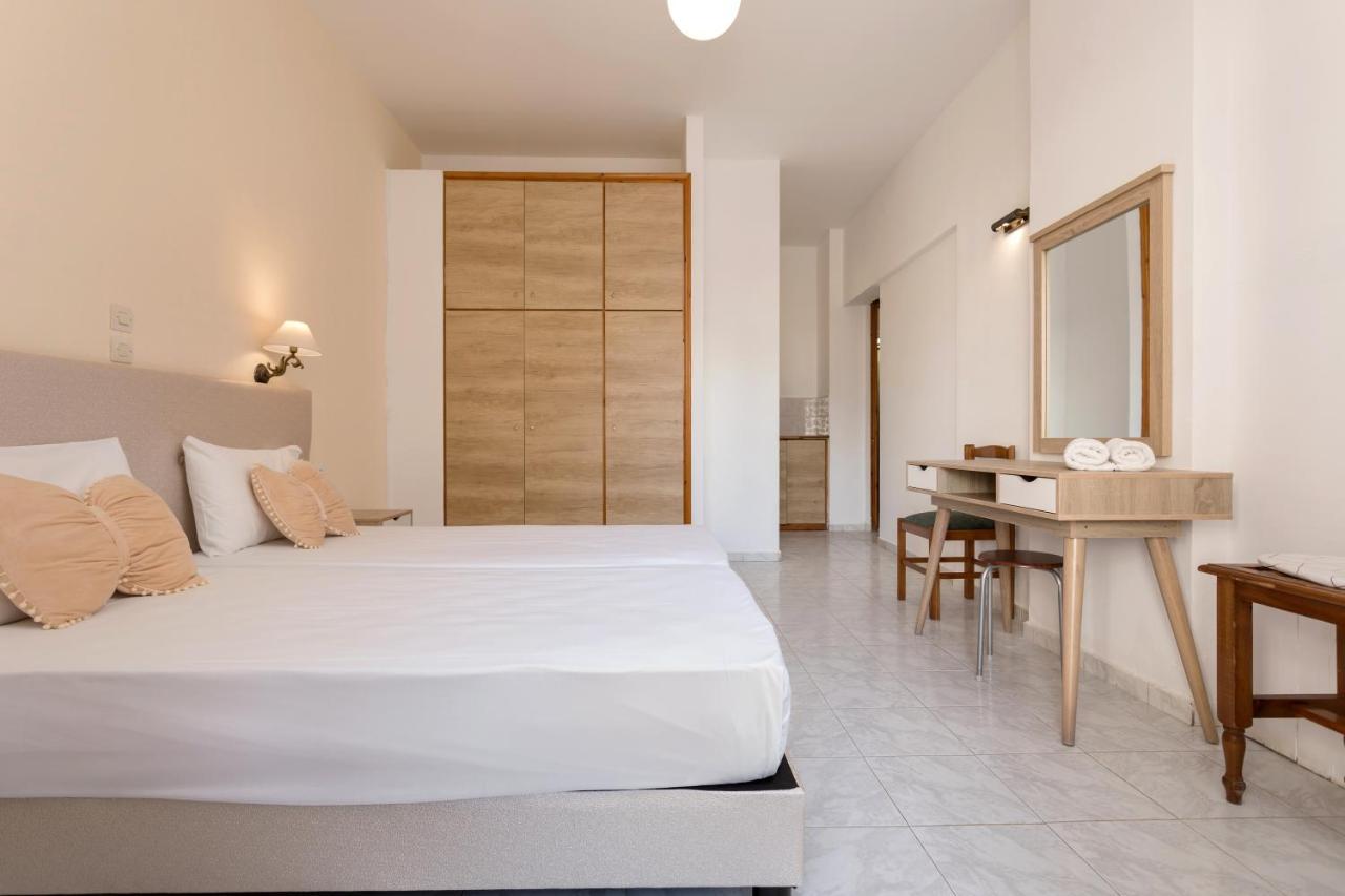 Holidays Studios & Apartments 라가나스 외부 사진