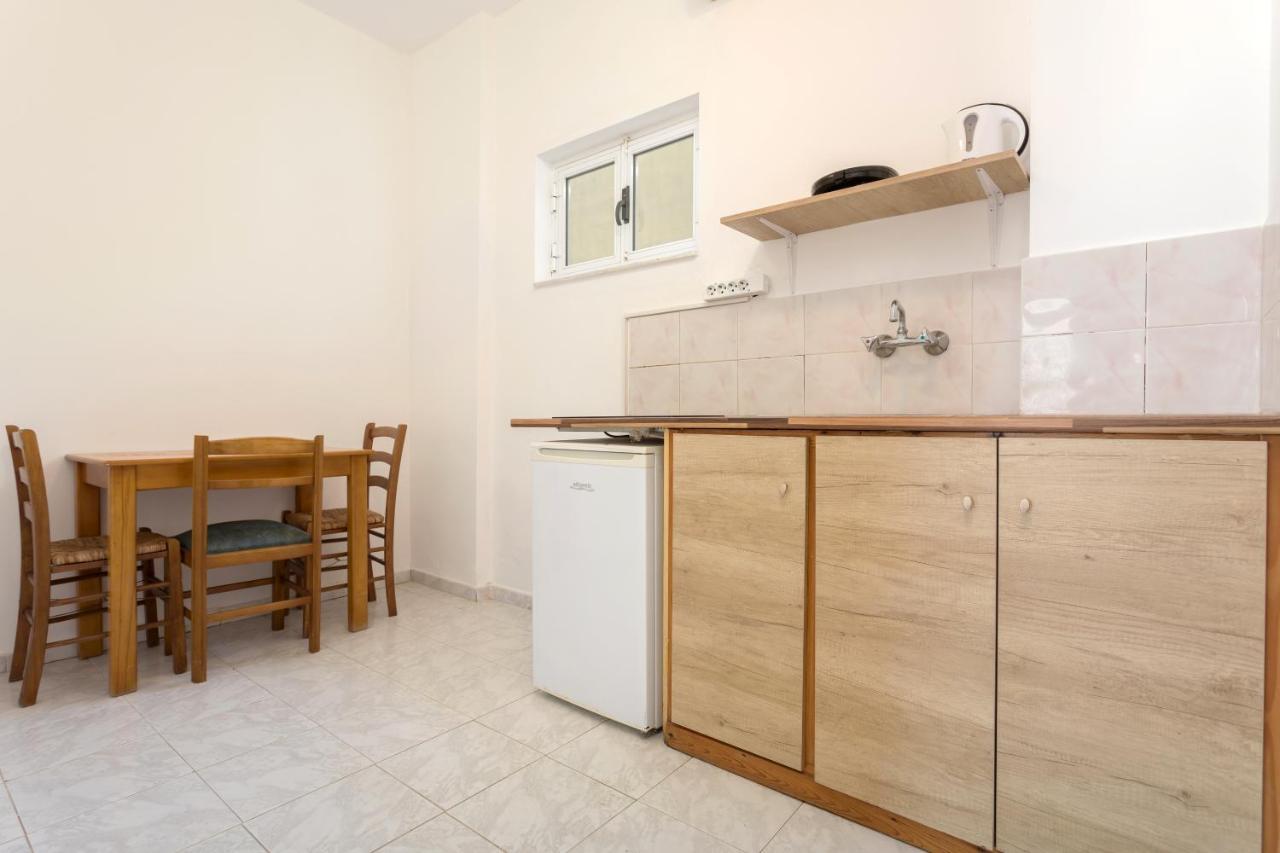 Holidays Studios & Apartments 라가나스 외부 사진