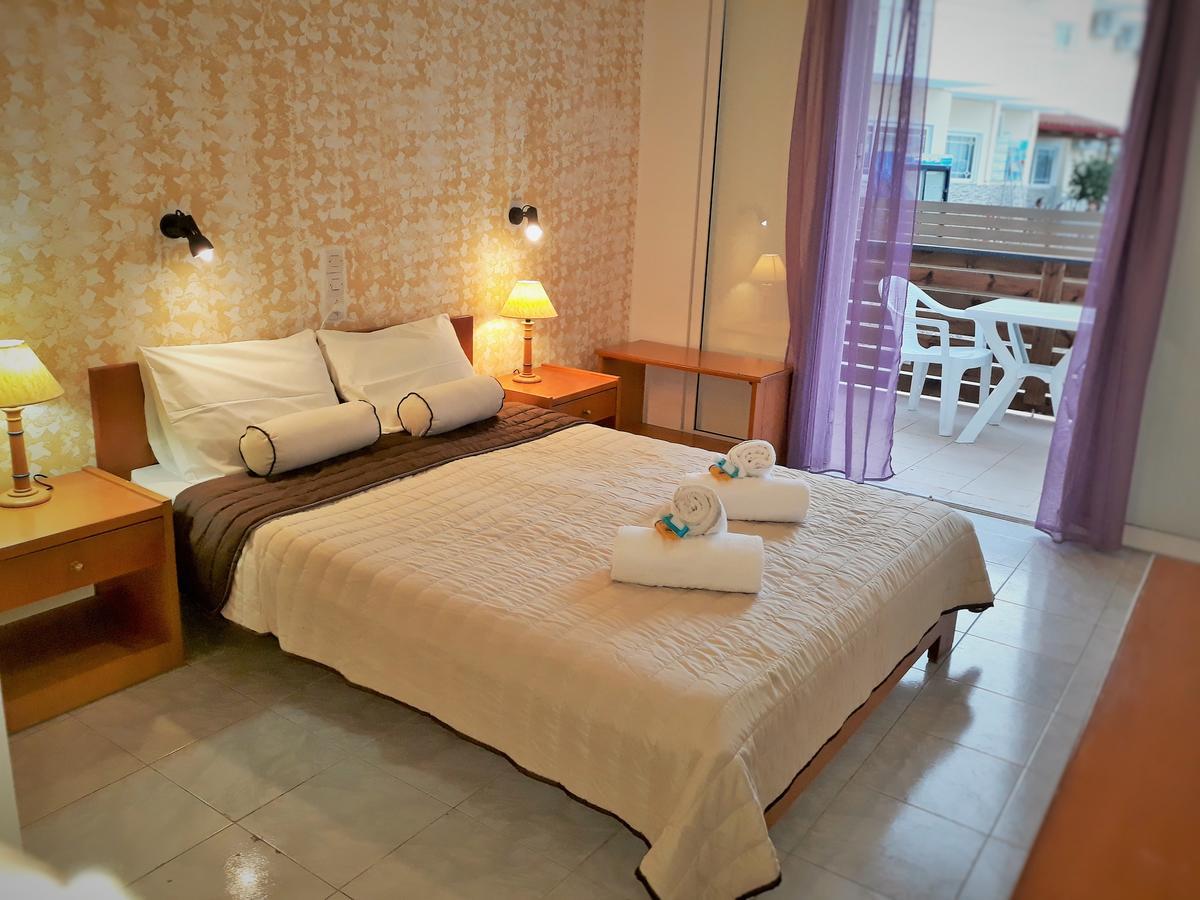 Holidays Studios & Apartments 라가나스 외부 사진